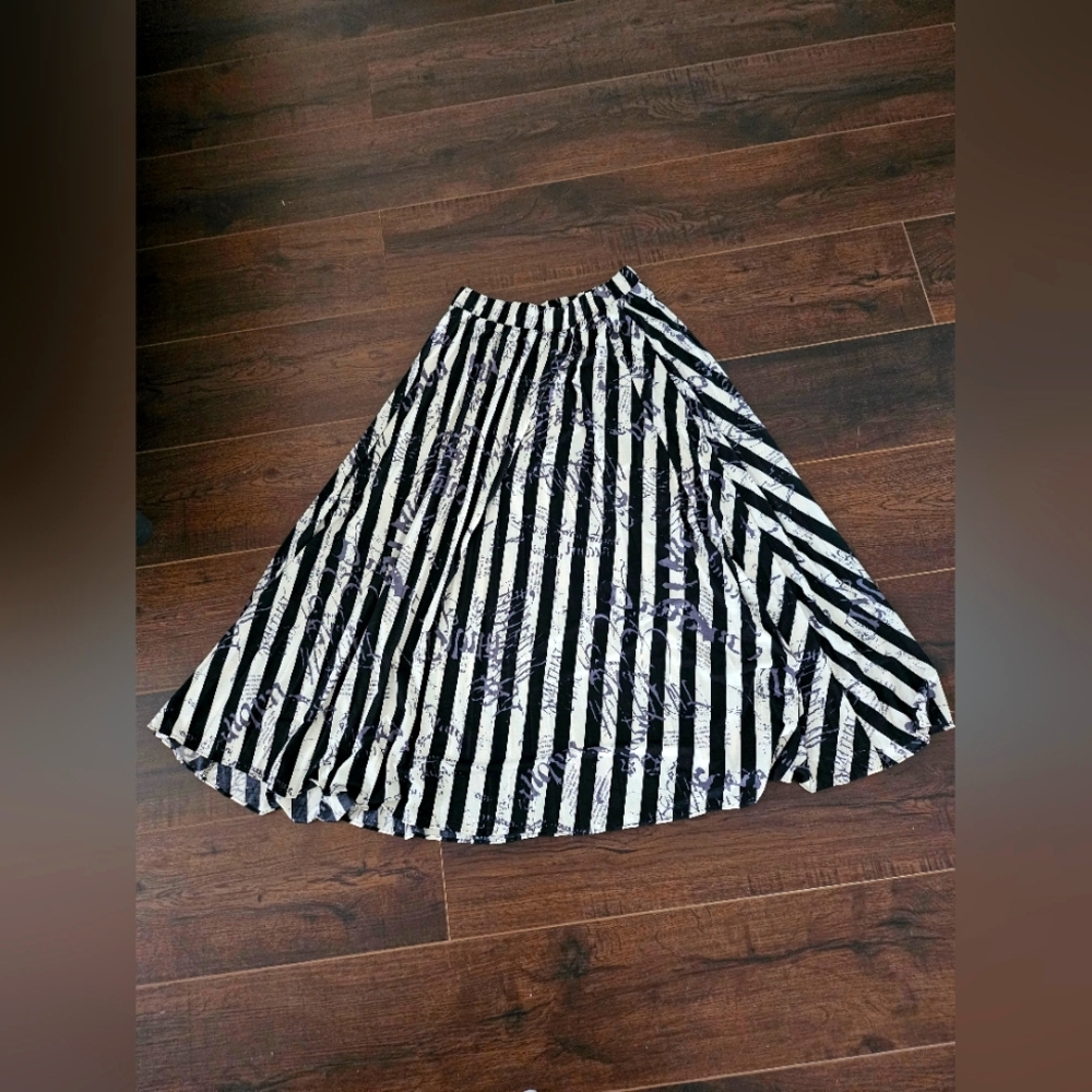 Women's Elastic Waisband Midi Skirt